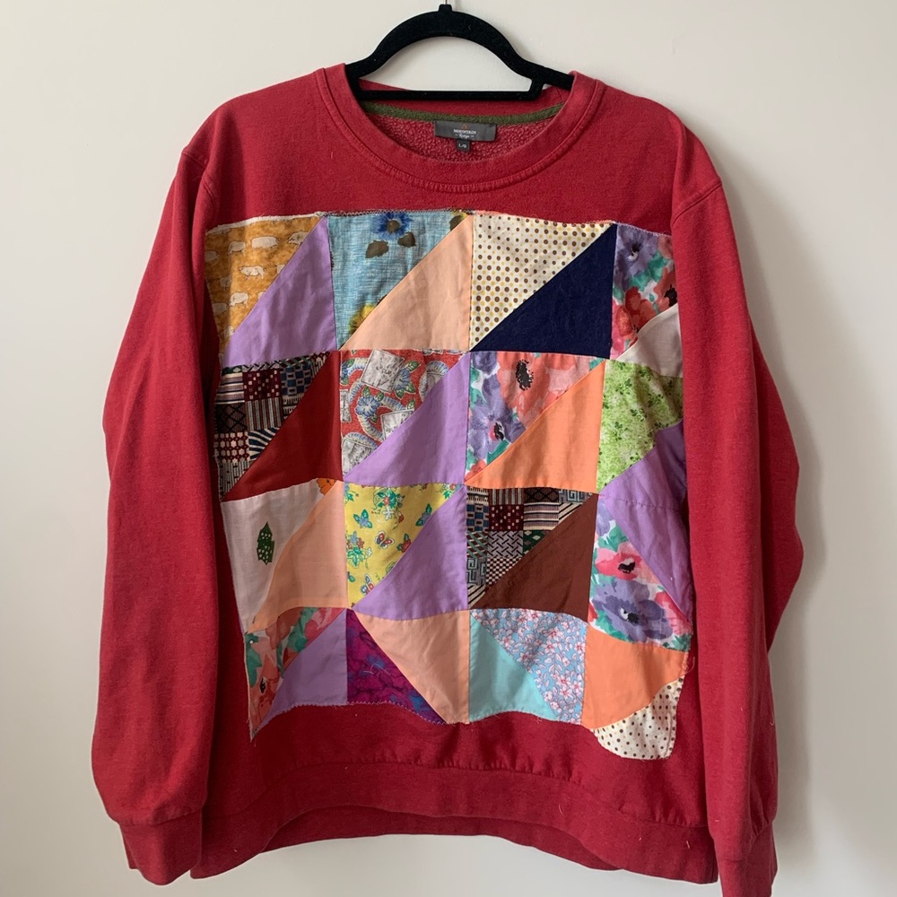 Vintage crew neck with quilt patch